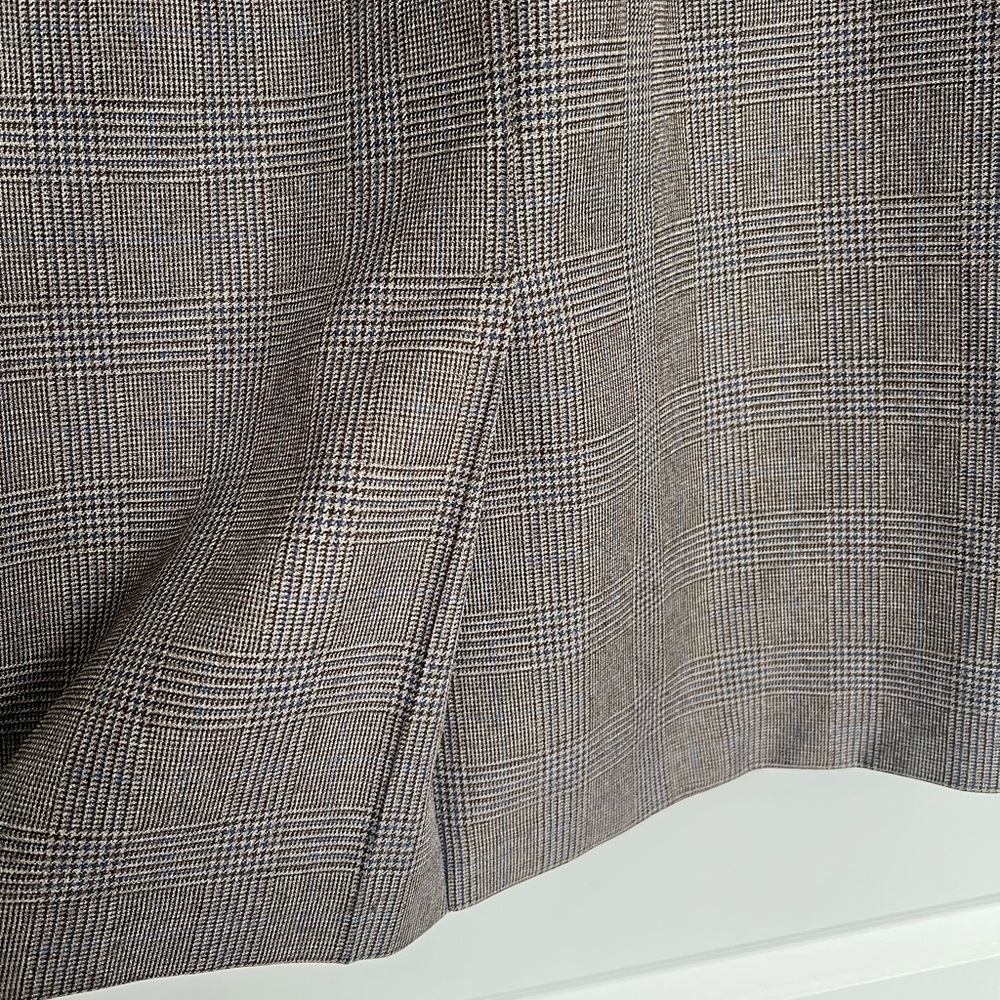 Alfred Dunner Gray Plaid A-Line Skirt - Picture 4 of 10